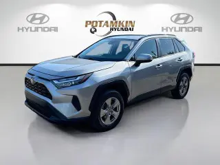 Toyota RAV4 2023 XLE 4dr SUV