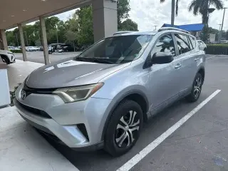 Toyota RAV4 2016 LE 4dr SUV