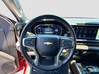 Chevrolet Silverado 1500 2023 4x2 LT 4dr Crew Cab 5.8 ft. SB