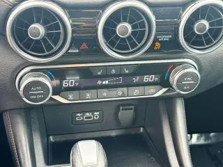 Nissan Sentra 2023 SR 4dr Sedan