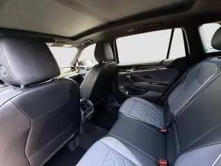 Volkswagen Tiguan 2025 AWD SEL R-Line 4Motion 4dr SUV