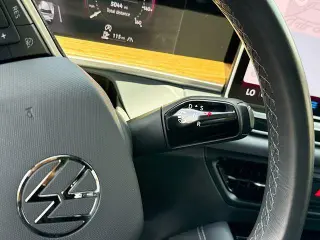 Volkswagen Tiguan 2025 AWD SEL R-Line 4Motion 4dr SUV