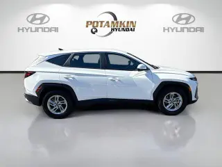 Hyundai TUCSON 2026 SE 4dr SUV