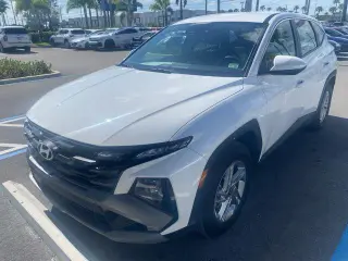 Hyundai TUCSON 2025 SE 4dr SUV