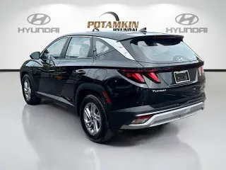 Hyundai TUCSON 2025 SE 4dr SUV