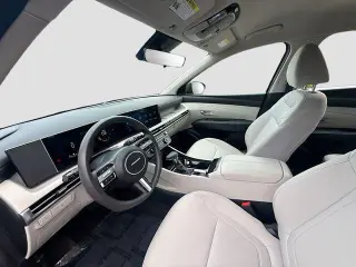 Hyundai TUCSON 2025 SE 4dr SUV