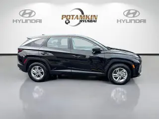 Hyundai TUCSON 2025 SE 4dr SUV