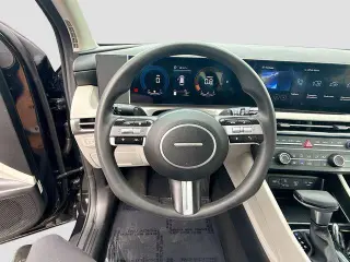 Hyundai TUCSON 2025 SE 4dr SUV