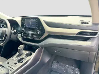 Toyota Highlander 2021 L 4dr SUV