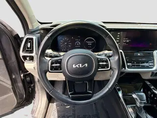 Kia Sorento 2023 SX 4dr SUV
