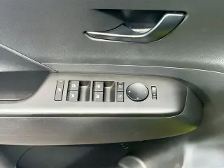 Hyundai KONA 2024 SEL 4dr Crossover