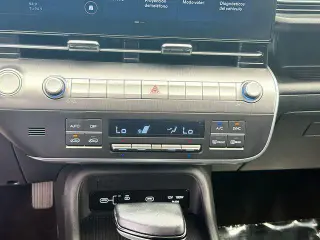 Hyundai KONA 2024 SEL 4dr Crossover
