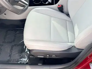 Hyundai KONA 2024 SEL 4dr Crossover