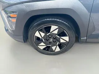 Hyundai KONA 2024 SEL 4dr Crossover