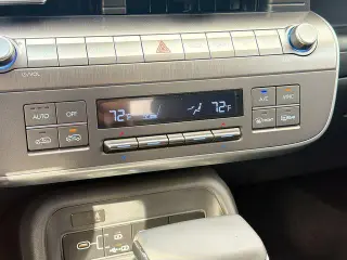 Hyundai KONA 2026 SEL Sport 4dr SUV