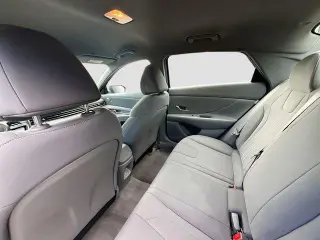 Hyundai ELANTRA 2024 SEL 4dr Sedan