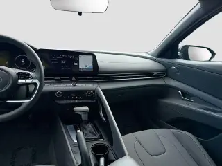 Hyundai ELANTRA 2024 SEL 4dr Sedan