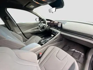 Hyundai ELANTRA 2024 SEL 4dr Sedan