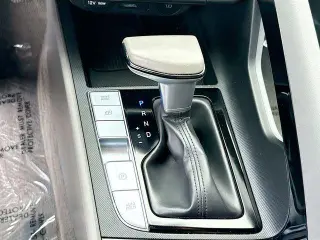 Hyundai ELANTRA 2024 SEL 4dr Sedan