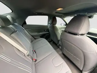 Hyundai ELANTRA 2024 SEL 4dr Sedan