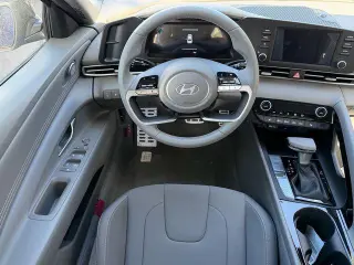 Hyundai ELANTRA 2026 SEL Sport Premium 4dr Sedan