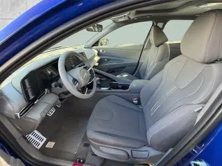 Hyundai ELANTRA 2026 SEL Sport Premium 4dr Sedan