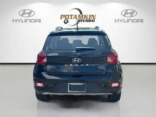 Hyundai VENUE 2023 SEL 4dr Crossover