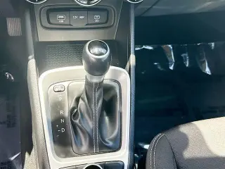 Hyundai VENUE 2023 SEL 4dr Crossover