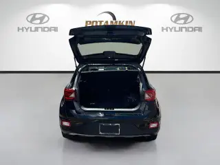 Hyundai VENUE 2023 SEL 4dr Crossover