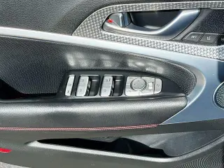 Genesis G70 2023 3.3T Standard 4dr Sedan