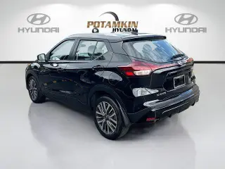 Nissan Kicks 2024 SV 4dr Crossover
