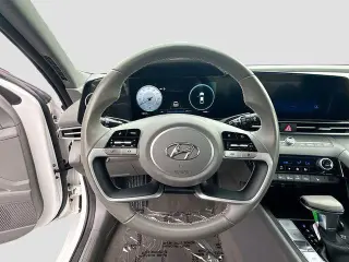 Hyundai ELANTRA 2023 SEL 4dr Sedan