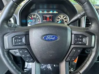 Ford F-150 2018 4x4 Lariat 4dr SuperCrew 5.5 ft. SB