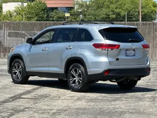 Toyota Highlander 2019 LE 4dr SUV (3.5L V6)
