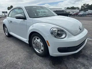 Volkswagen Beetle 2016 1.8T Classic PZEV 2dr Coupe