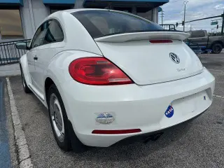 Volkswagen Beetle 2016 1.8T Classic PZEV 2dr Coupe