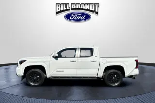 Toyota Tacoma 2025 4x4 SR5 4dr Double Cab 5.0 ft SB