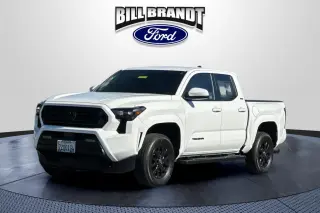 Toyota Tacoma 2025 4x4 SR5 4dr Double Cab 5.0 ft SB