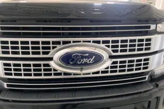 Ford F-250 Super Duty 2017 4x4 King Ranch 4dr Crew Cab 6.8 ft. SB Pickup