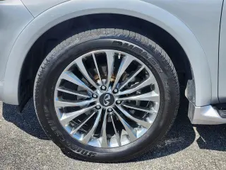 INFINITI QX80 2021 Sensory 4dr SUV