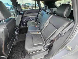 Volkswagen Atlas Cross Sport 2022 V6 SE 4dr SUV w/Technology