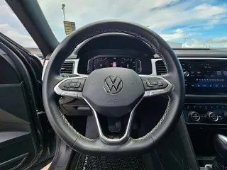 Volkswagen Atlas Cross Sport 2022 V6 SE 4dr SUV w/Technology