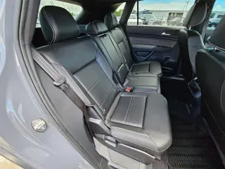 Volkswagen Atlas Cross Sport 2022 V6 SE 4dr SUV w/Technology