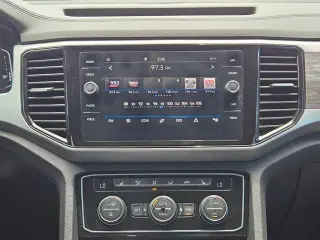 Volkswagen Atlas Cross Sport 2022 V6 SE 4dr SUV w/Technology