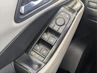 Nissan Rogue 2025 SV 4dr Crossover