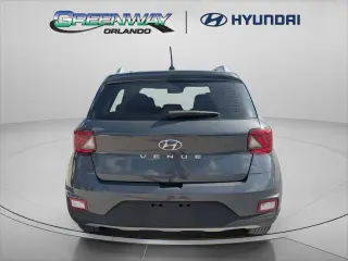 Hyundai VENUE 2025 SEL 4dr Crossover