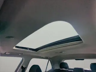 Hyundai VENUE 2025 SEL 4dr Crossover
