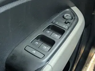 Hyundai VENUE 2025 SEL 4dr Crossover