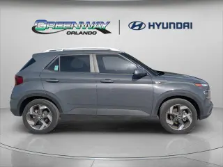Hyundai VENUE 2025 SEL 4dr Crossover