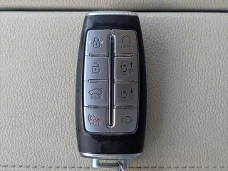 Genesis GV80 2021 AWD 2.5T 4dr SUV
